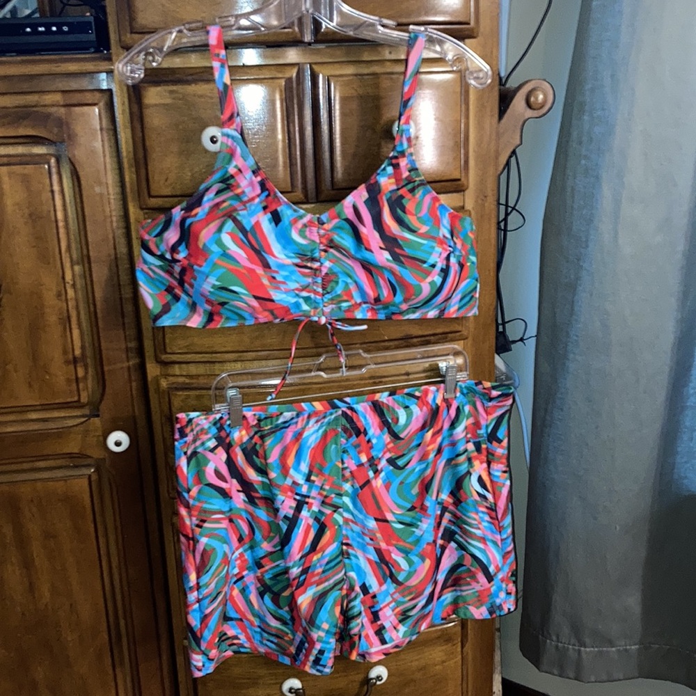 Colorful Women's Swim Cover-Up Set - Picture 13 of 14